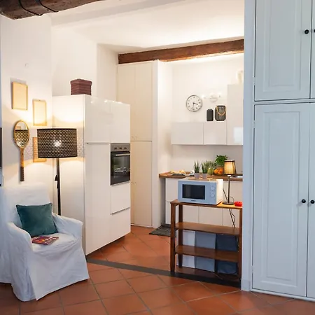 Nina House * Genoa