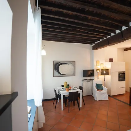 Apartment Nina House Genoa