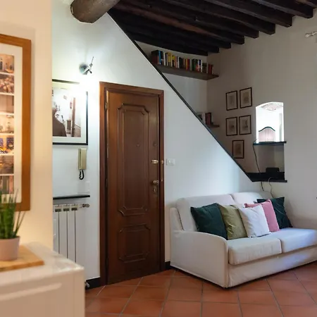 Apartment Nina House Genoa